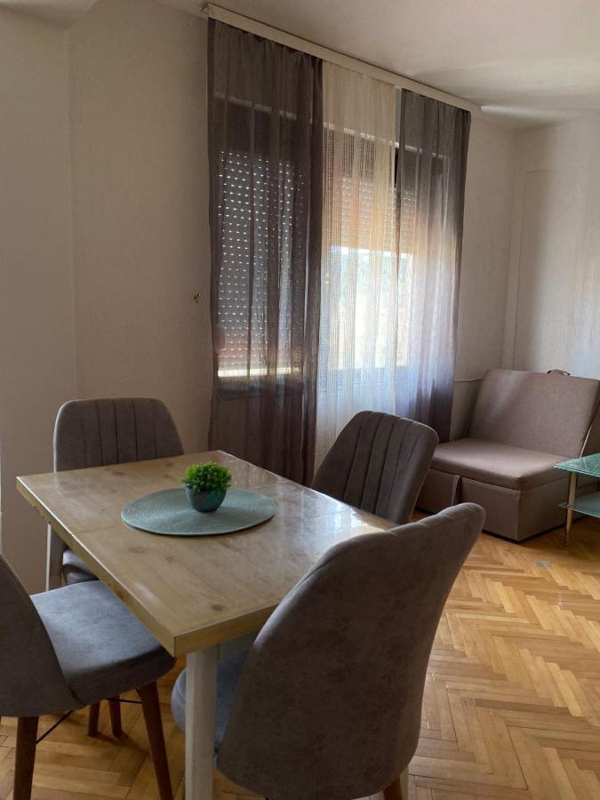 Ta&Ti Apartment Ohrid Bagian luar foto